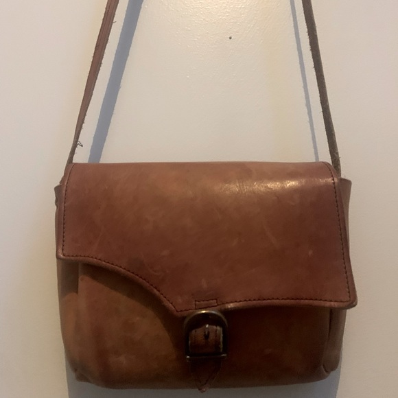 Vintage, warm brown leather crossbody bag in XS - Picture 8 of 10